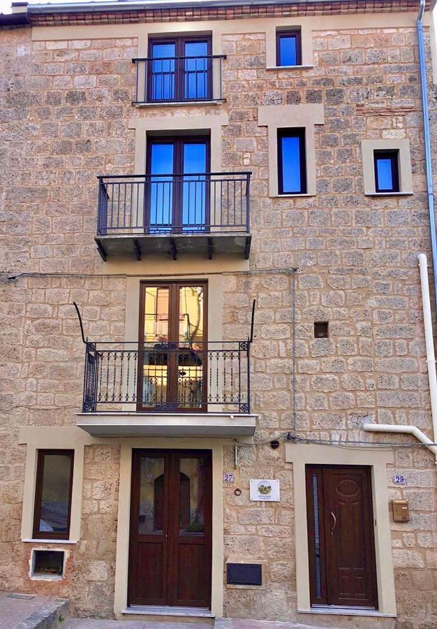 La Casa Del Borgo Bed & Breakfast Petralia Soprana Luaran gambar